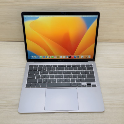 MacBook Air 2020 Space  i3 1.1ghz 8/128